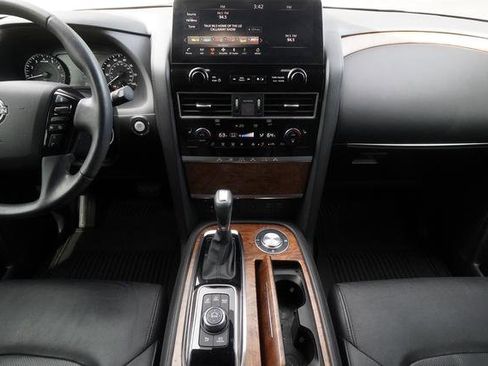 Used 2023 Nissan Armada SL w/ Captain's Chairs Package RWD image 16