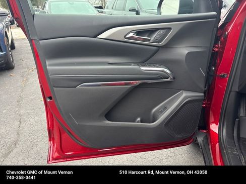 New 2026 Chevrolet Traverse LT w/ Midnight/Sport Edition image 11