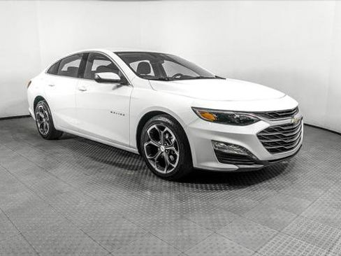 Used 2024 Chevrolet Malibu LT FWD image 11