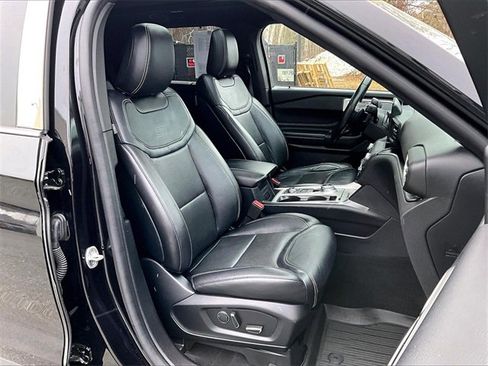Used 2020 Ford Explorer ST image 7