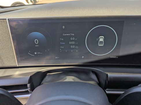 Used 2025 Hyundai Santa Cruz SEL image 32