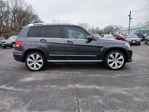 Used 2010 Mercedes-Benz GLK 350 4MATIC w/ Multimedia Pkg image 4