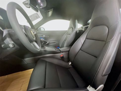 New 2025 Porsche 718 Cayman image 5