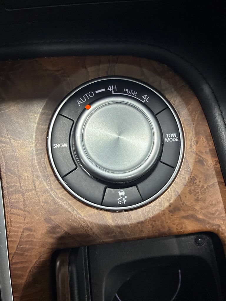 Used 2024 Nissan Armada SL w/ Captain's Chairs Package AWD/4WD image 26