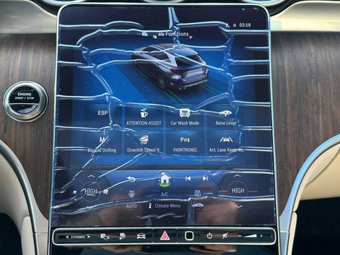 Used 2026 Mercedes-Benz GLC 350e 4MATIC image 30