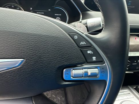 Used 2022 Genesis G80 2.5T w/ Advanced Package image 29