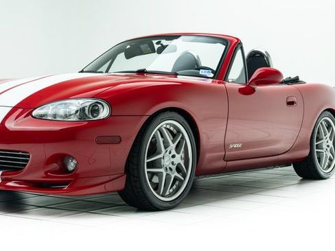 Used 2001 MAZDA MX-5 Miata RWD image 9