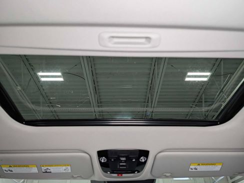 Certified 2024 Kia Seltos EX AWD/4WD image 18