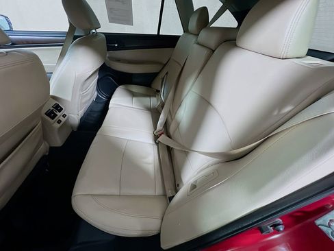 Used 2015 Subaru Outback 2.5i Limited image 21