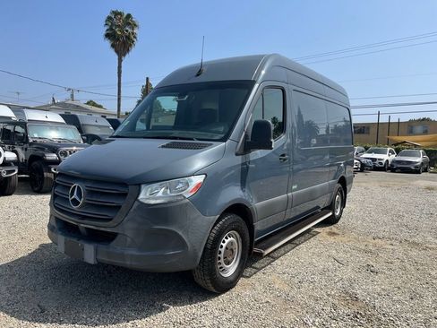 Used 2019 Mercedes-Benz Sprinter 144 image 7