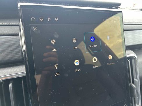 New 2025 GMC Acadia Elevation w/ Elevation Premium Package image 13