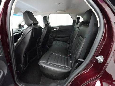 Used 2020 Ford Edge SEL w/ Cold Weather Package AWD/4WD image 15