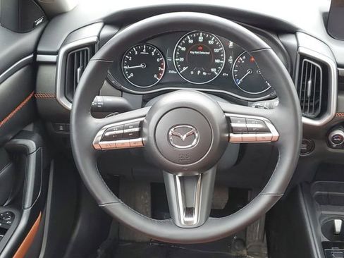 Used 2025 MAZDA CX-50 Meridian Edition w/ Apex Package image 22