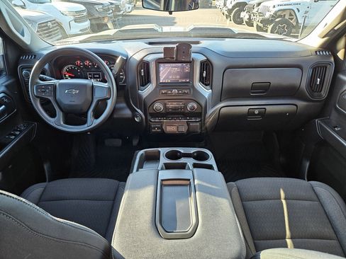 Used 2023 Chevrolet Silverado 1500 Custom Trail Boss w/ LPO, Dark Essentials Package AWD/4WD image 29