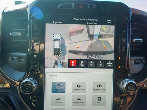 Used 2022 RAM 2500 Limited image 31