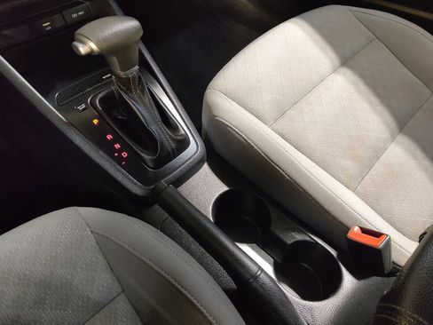Used 2021 Kia Rio S FWD image 26