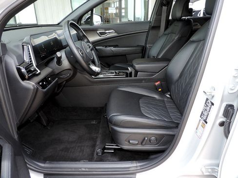 Used 2024 Kia Sportage X-Line AWD/4WD image 12