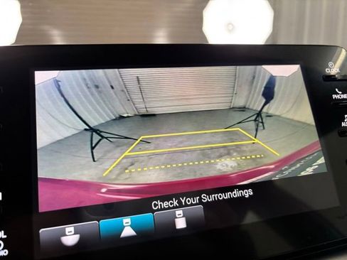 Used 2018 Honda Accord Sport image 16