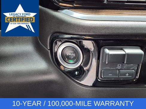 Used 2025 Chevrolet Silverado 1500 LT AWD/4WD image 12