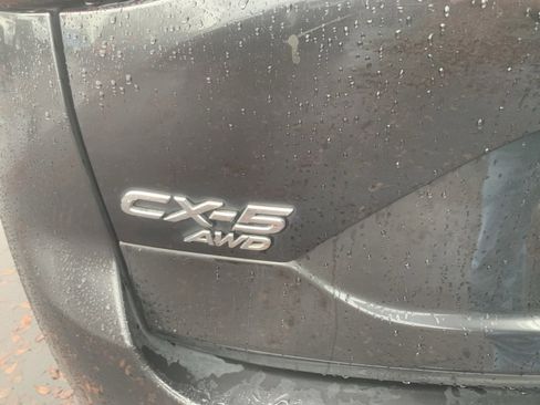 Used 2019 MAZDA CX-5 Touring image 8