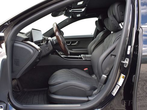 Used 2024 Mercedes-Benz S 500 4MATIC image 45