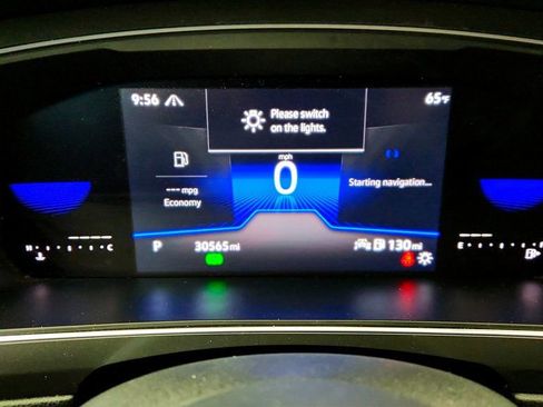 Used 2022 Volkswagen Tiguan SE AWD/4WD image 14