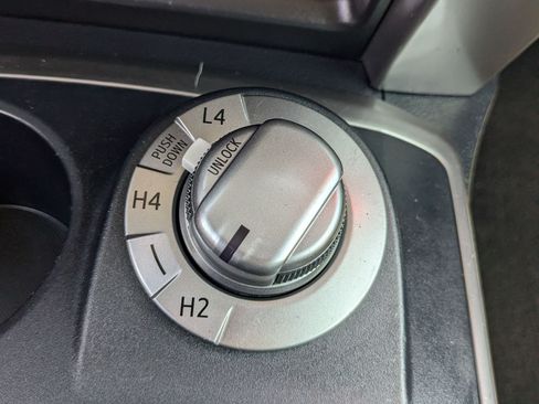 Used 2019 Toyota 4Runner SR5 Premium w/ Wilderness Package AWD/4WD image 29