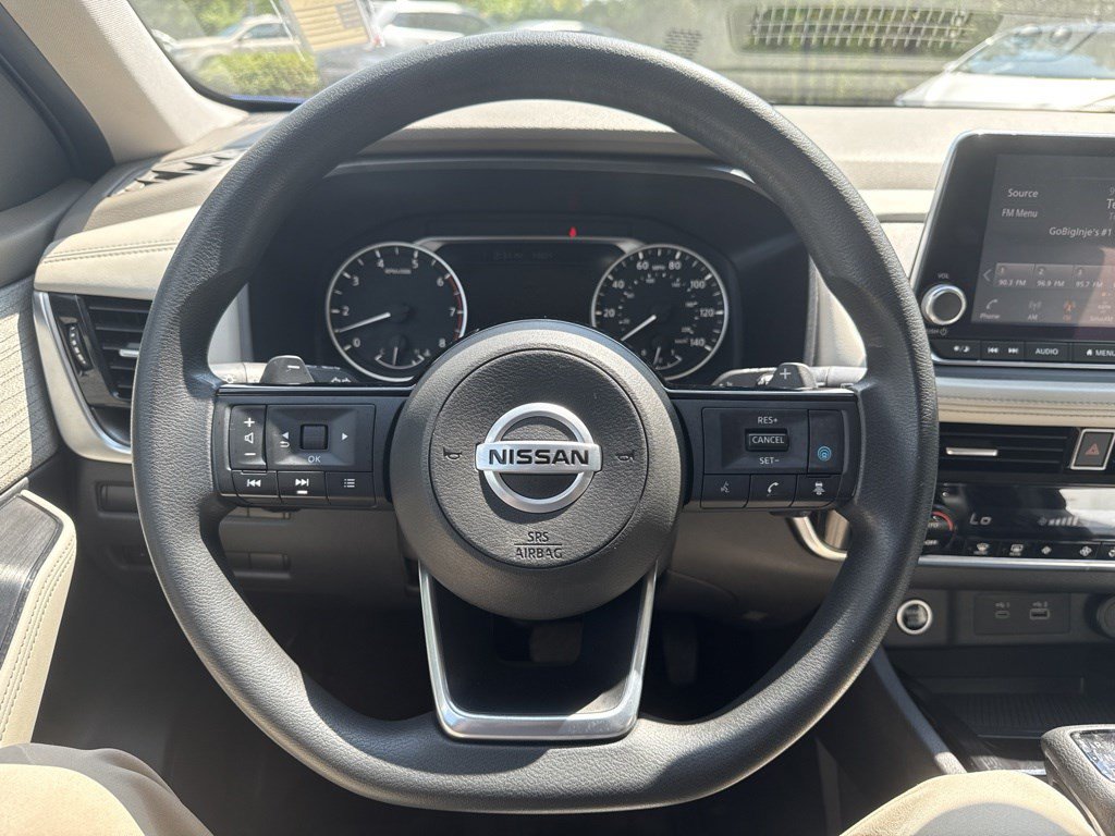Used 2021 Nissan Rogue SV AWD/4WD image 19