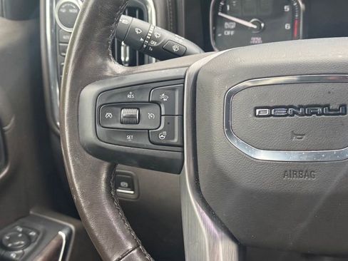 Used 2021 GMC Sierra 1500 Denali w/ Denali Ultimate Package AWD/4WD image 18