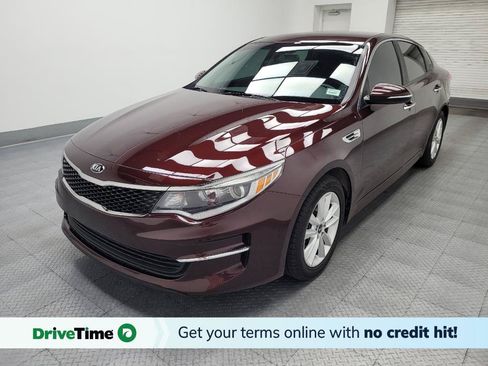 Used 2018 Kia Optima LX w/ 17" Alloy Wheels Package FWD image 1
