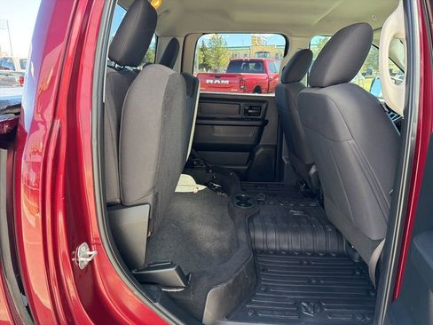 Used 2018 RAM 1500 Express w/ Express Value Package image 35