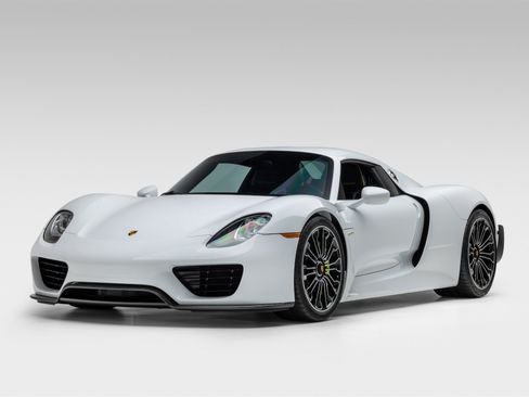 Used 2015 Porsche 918 Spyder AWD/4WD image 18