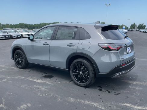 New 2026 Honda HR-V Sport image 6