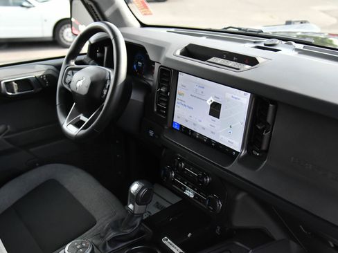 Used 2025 Ford Bronco Big Bend image 47