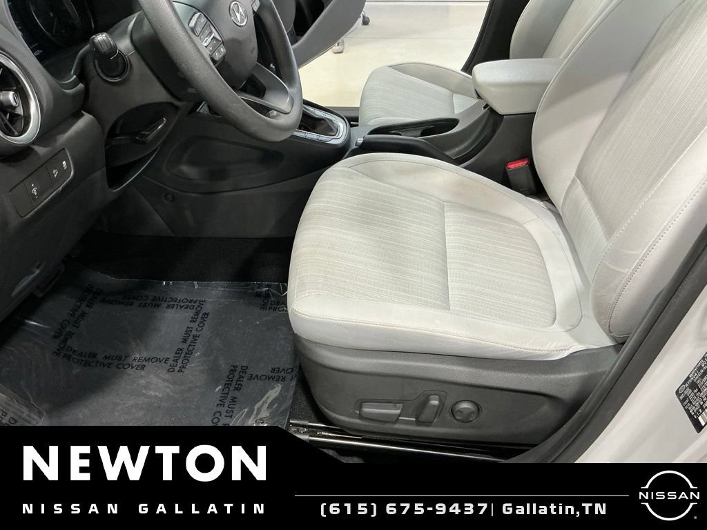 Used 2023 Hyundai Kona SEL AWD/4WD image 13