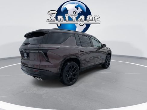 New 2026 Chevrolet Traverse RS w/ LPO, Floor Liner Package image 8