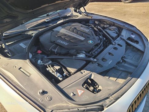 Used 2014 BMW 750Li xDrive image 38