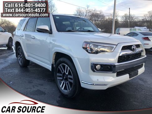 Used 2018 Toyota 4Runner Limited image 3