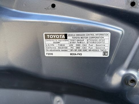 Used 2025 Toyota Corolla SE FWD image 14