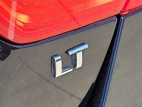 Used 2014 Chevrolet Impala LT w/ Convenience Package FWD image 9