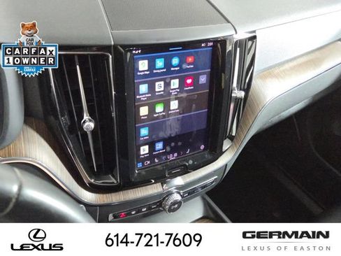 Used 2022 Volvo XC60 B5 Momentum AWD/4WD image 27