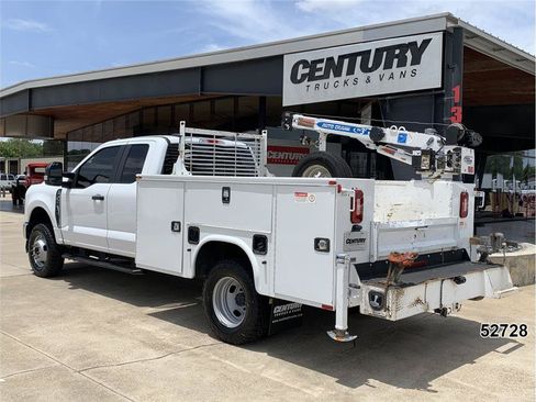 Used 2023 Ford F350 XL w/ XL Chrome Package AWD/4WD image 8
