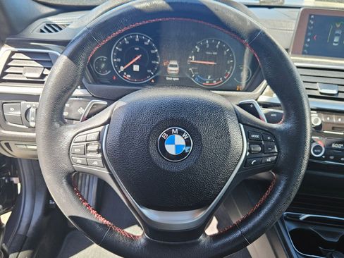 Used 2018 BMW 330i xDrive Sedan AWD/4WD image 14