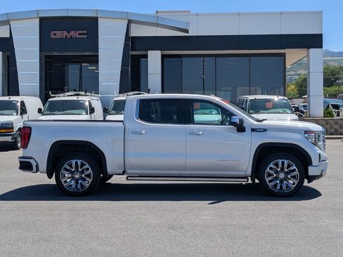 Certified 2024 GMC Sierra 1500 Denali w/ Denali Reserve Package AWD/4WD image 7