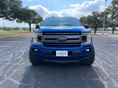 Used 2018 Ford F150 XLT w/ Equipment Group 302A Luxury RWD image 2