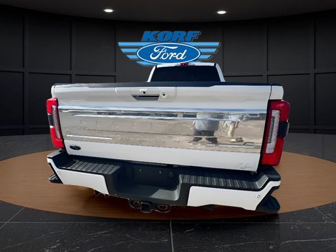 Used 2024 Ford F350 Platinum image 5