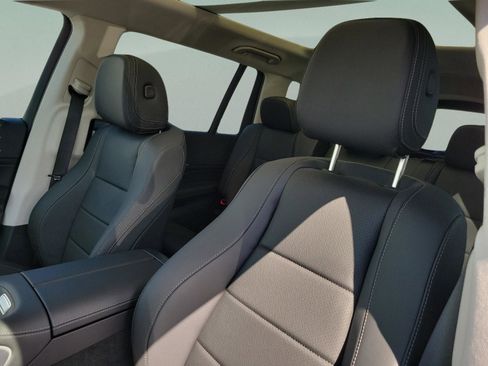 New 2026 Mercedes-Benz GLS 450 4MATIC image 25