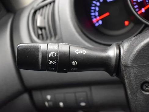 Used 2012 Kia Forte Koup SX w/ Leather Pkg FWD image 23