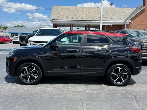 Used 2022 Chevrolet TrailBlazer RS w/ Technology Package AWD/4WD image 4