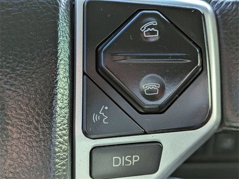 Used 2015 Toyota Tundra Limited image 24